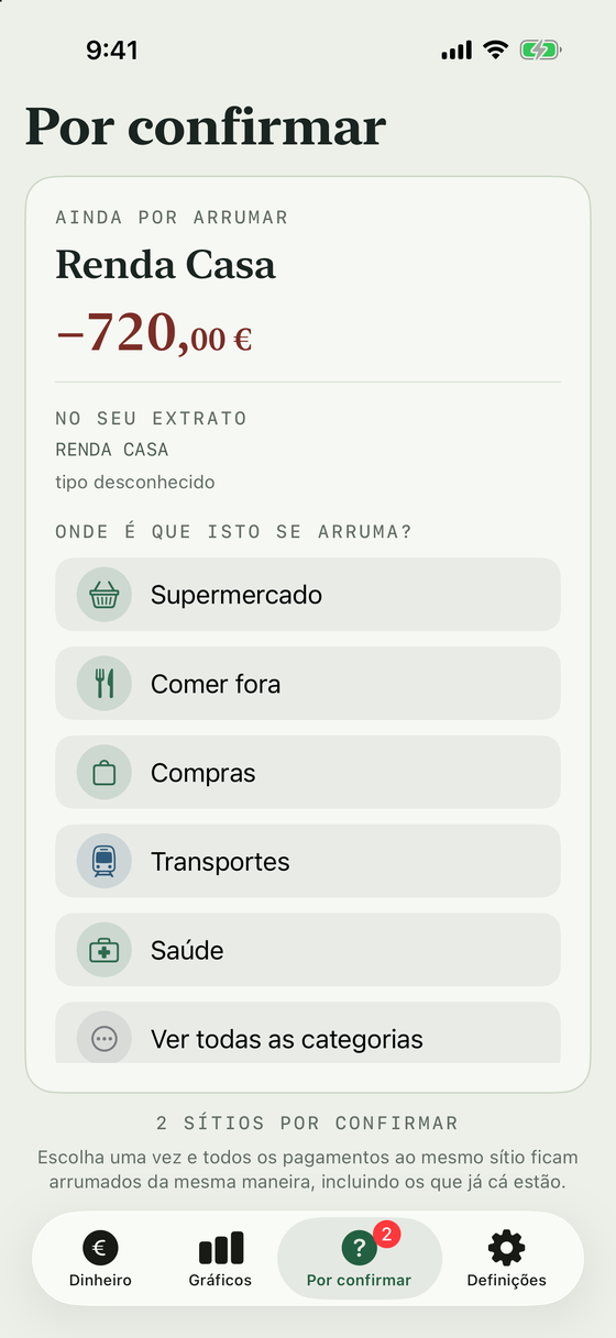 Um cartão a perguntar onde pertencem seis pagamentos ao mesmo sítio, com as datas e os valores, e uma lista de categorias para escolher.